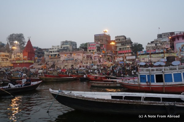 As more arrive it begins to get crowded once again