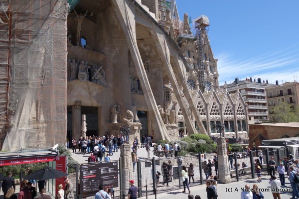 Front entrance to Sagrada Familia