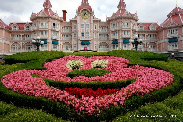 Entrance to the park