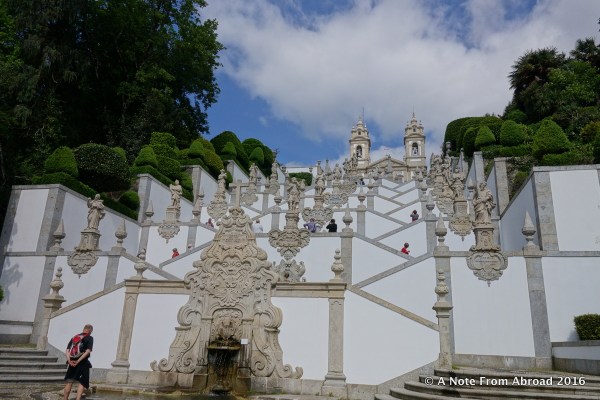 Many carvings decorated the stairway