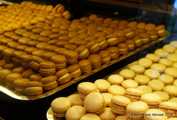 Baby macarons - Luxemburgerli