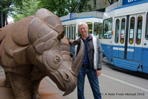 I have no idea what the story is here, but could not resist having Tim stand there while I played paparazzi.