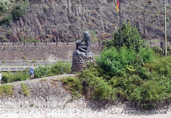 Small statue commemorates the legend